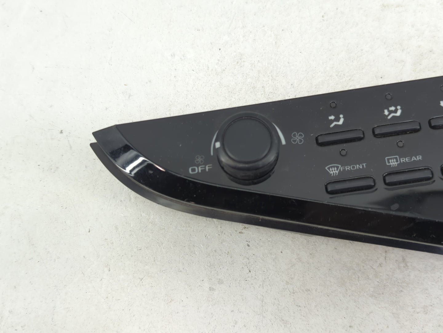 2018-2022 Toyota Camry Climate Control Module Temperature AC/Heater Replacement P/N:55900-06470 A2C39604403 Fits OEM Used Au