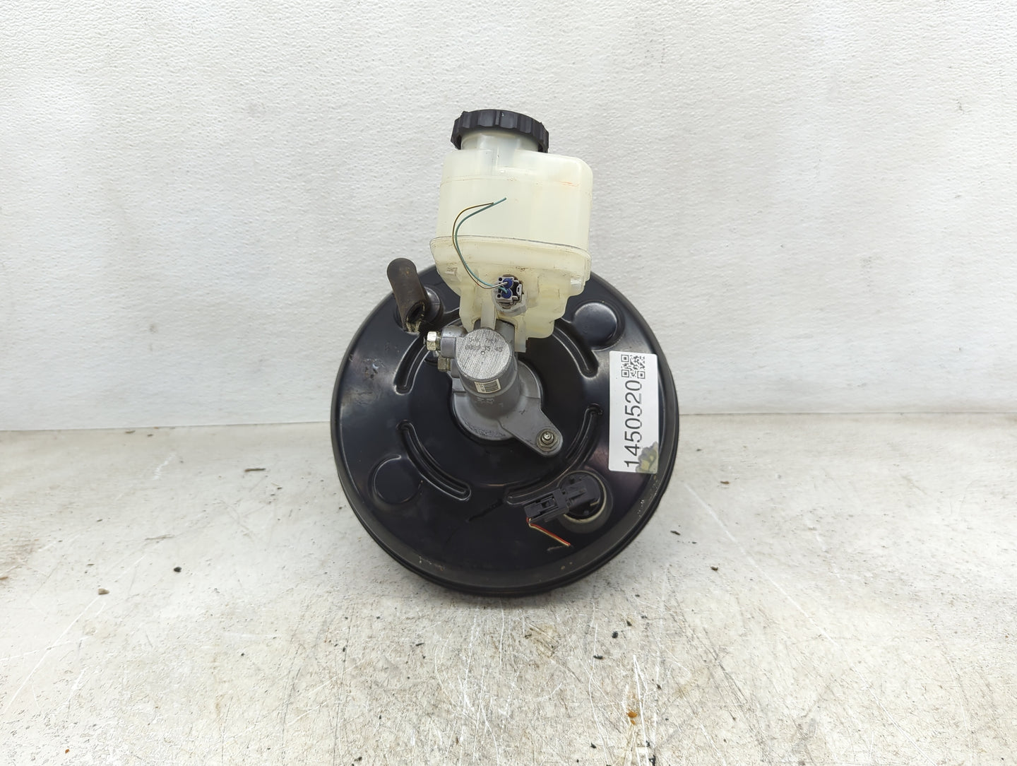 2018 Toyota Camry Power Brake Booster Oem - Oemusedautoparts1.com