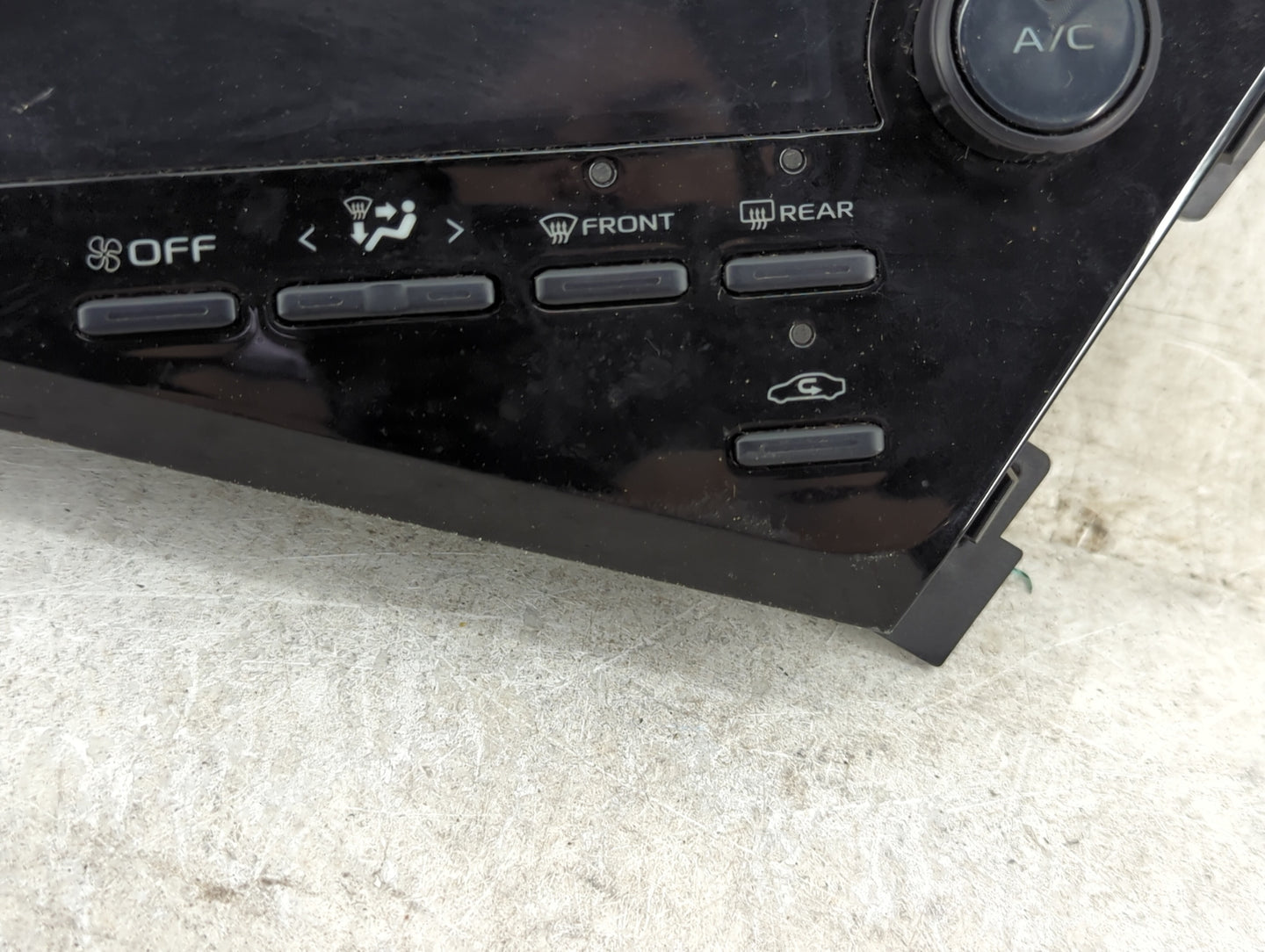 2018-2022 Toyota Camry Climate Control Module Temperature AC/Heater Replacement P/N:55900-06480 Fits Fits 2018 2019 2020 202