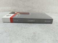 2018 Toyota Camry Owners Manual Book Guide P/N:OM06122U 01999-06122 OEM Used Auto Parts - Oemusedautoparts1.com