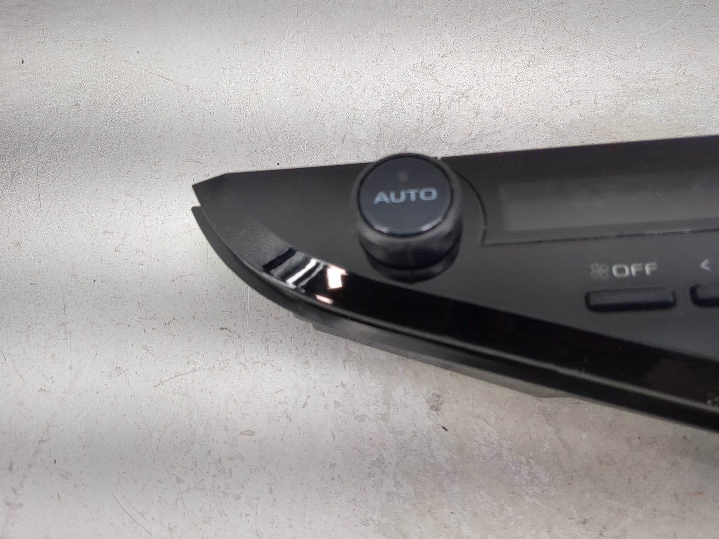 2018-2019 Toyota Camry Climate Control Module Temperature AC/Heater Replacement P/N:55900-33L50 A2C39605703 Fits Fits 2018 2