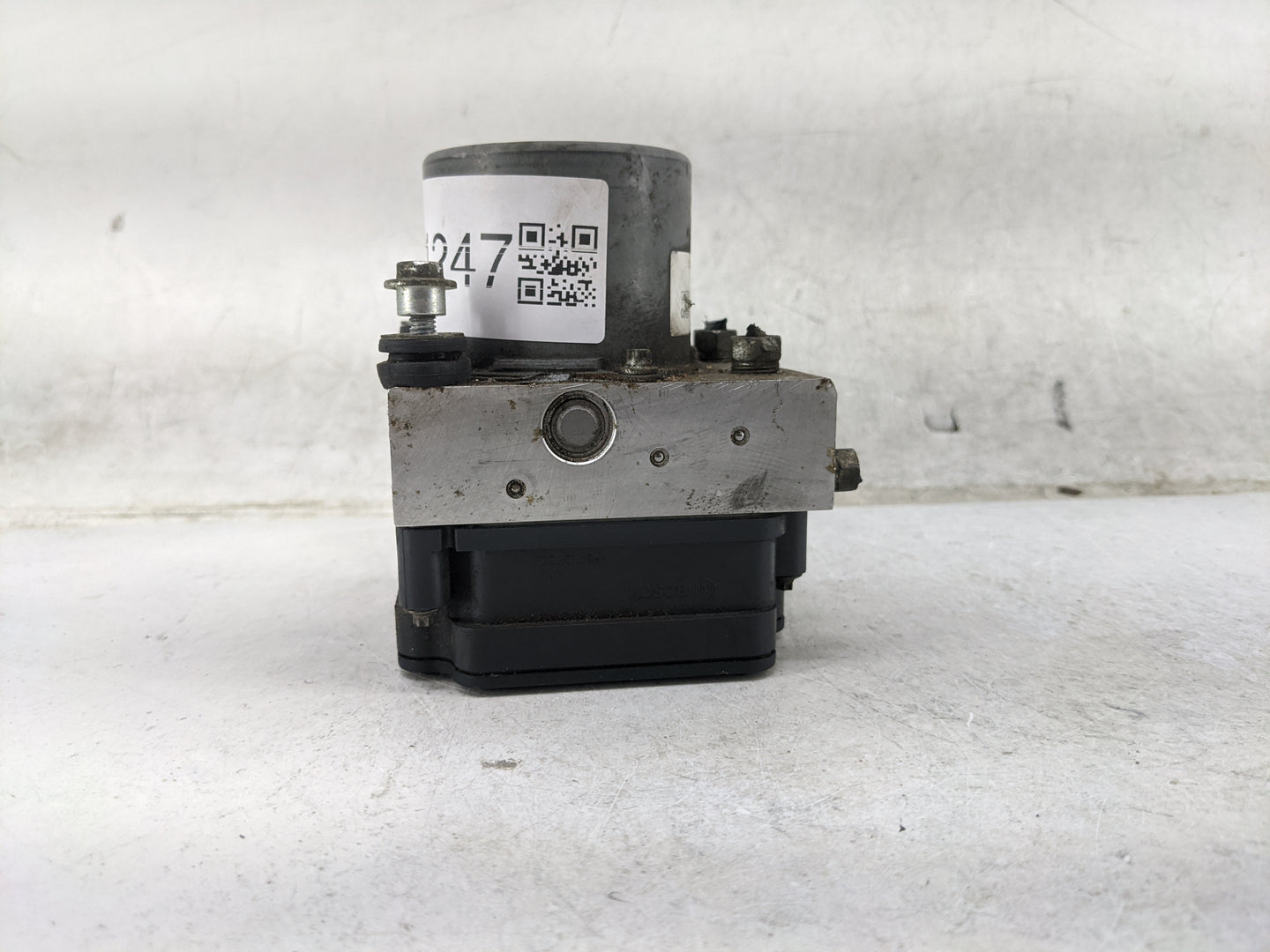 2018-2020 Toyota Camry ABS Pump Control Module Replacement P/N:44540-06290 0265262388, 0265952197 Fits Fits 2018 2019 2020 O