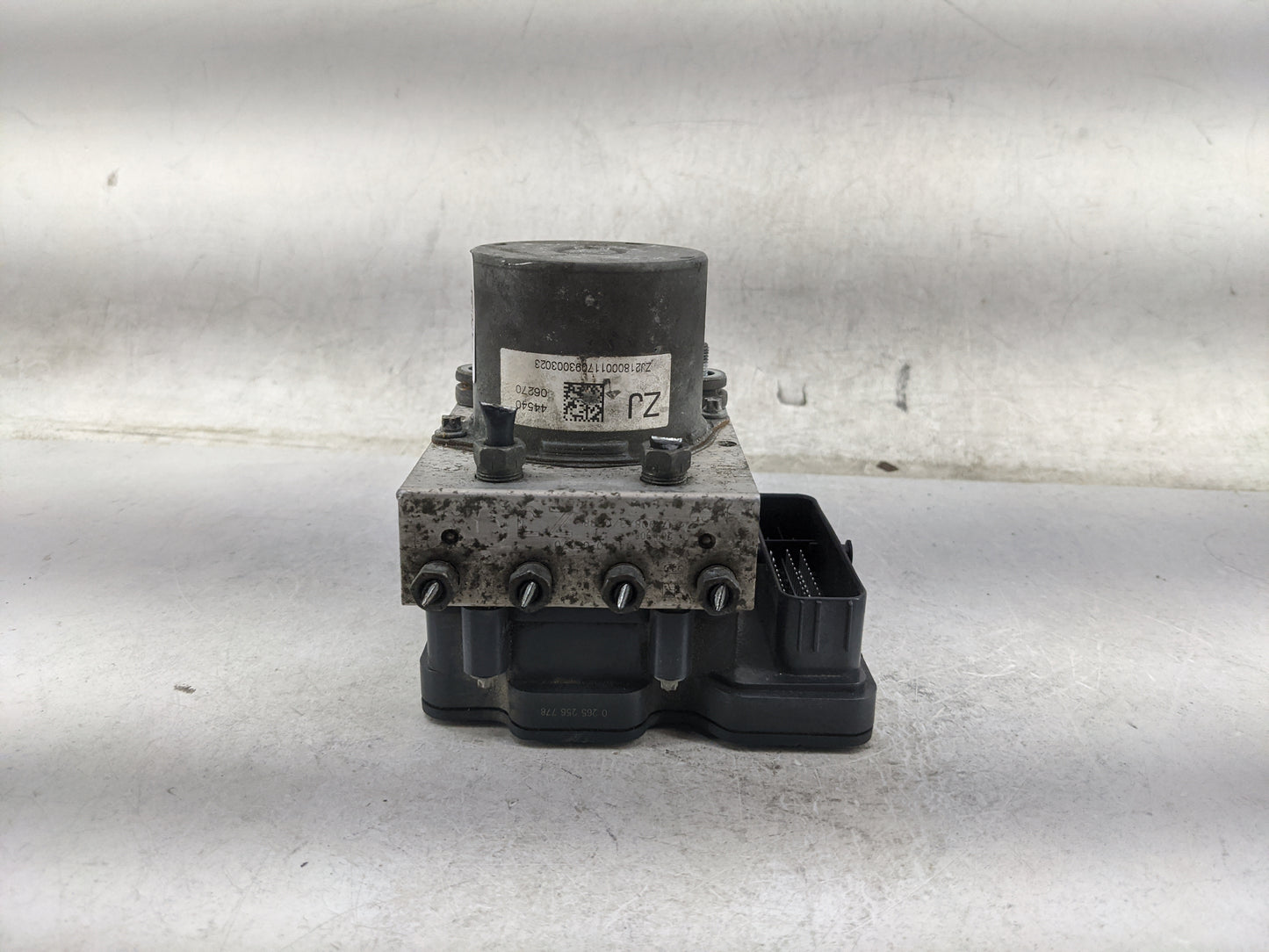 2018-2020 Toyota Camry ABS Pump Control Module Replacement P/N:44540-06270 0265250778, 0265950778 Fits Fits 2018 2019 2020 O