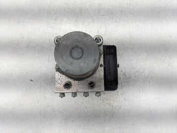2018-2020 Toyota Camry ABS Pump Control Module Replacement P/N:44540-06270 0265250778, 0265950778 Fits Fits 2018 2019 2020 OEM Used Auto Parts
