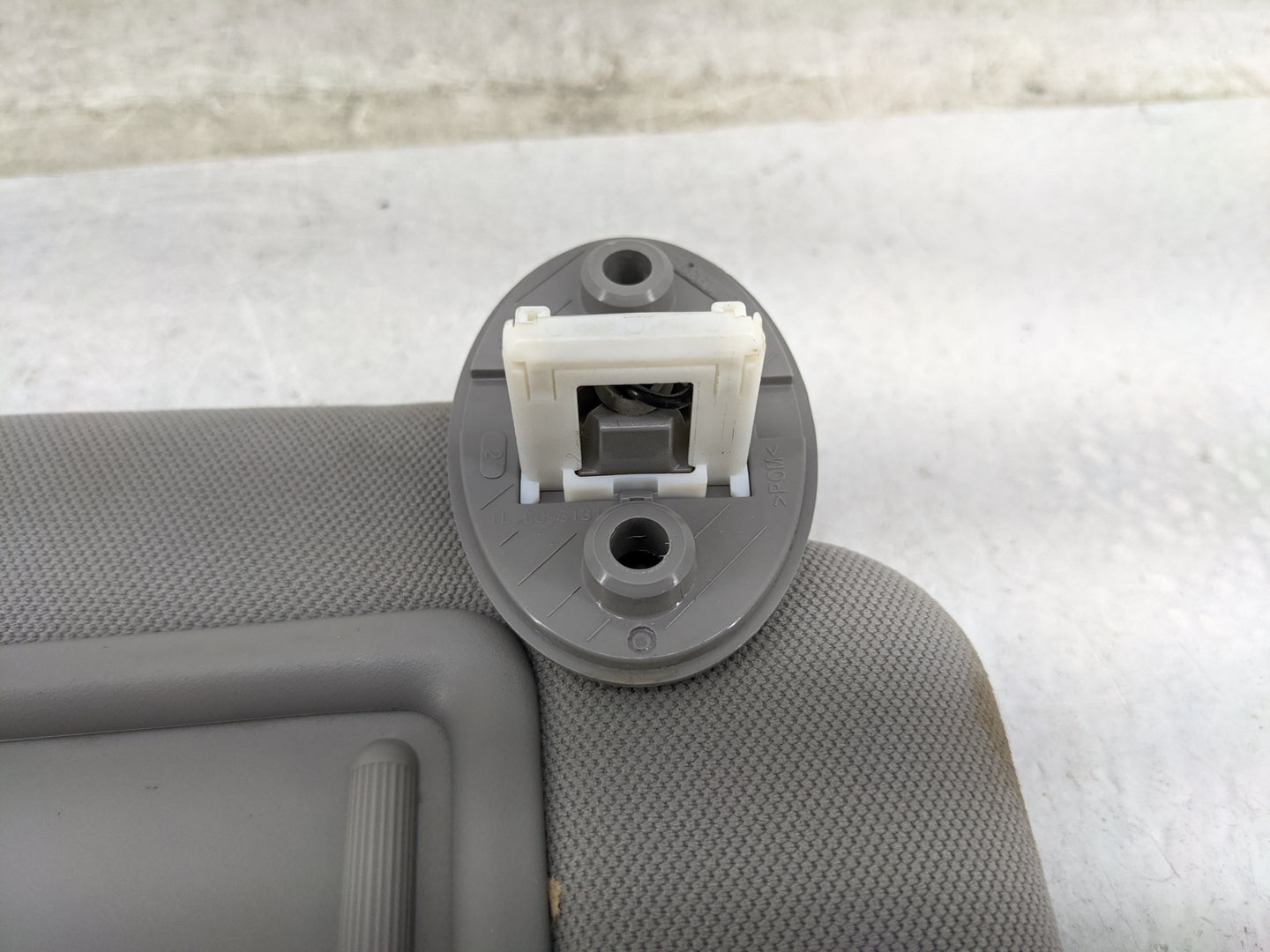 2018-2022 Toyota Camry Sun Visor Shade Replacement Passenger Right Mirror Fits Fits 2018 2019 2020 2021 2022 OEM Used Auto P