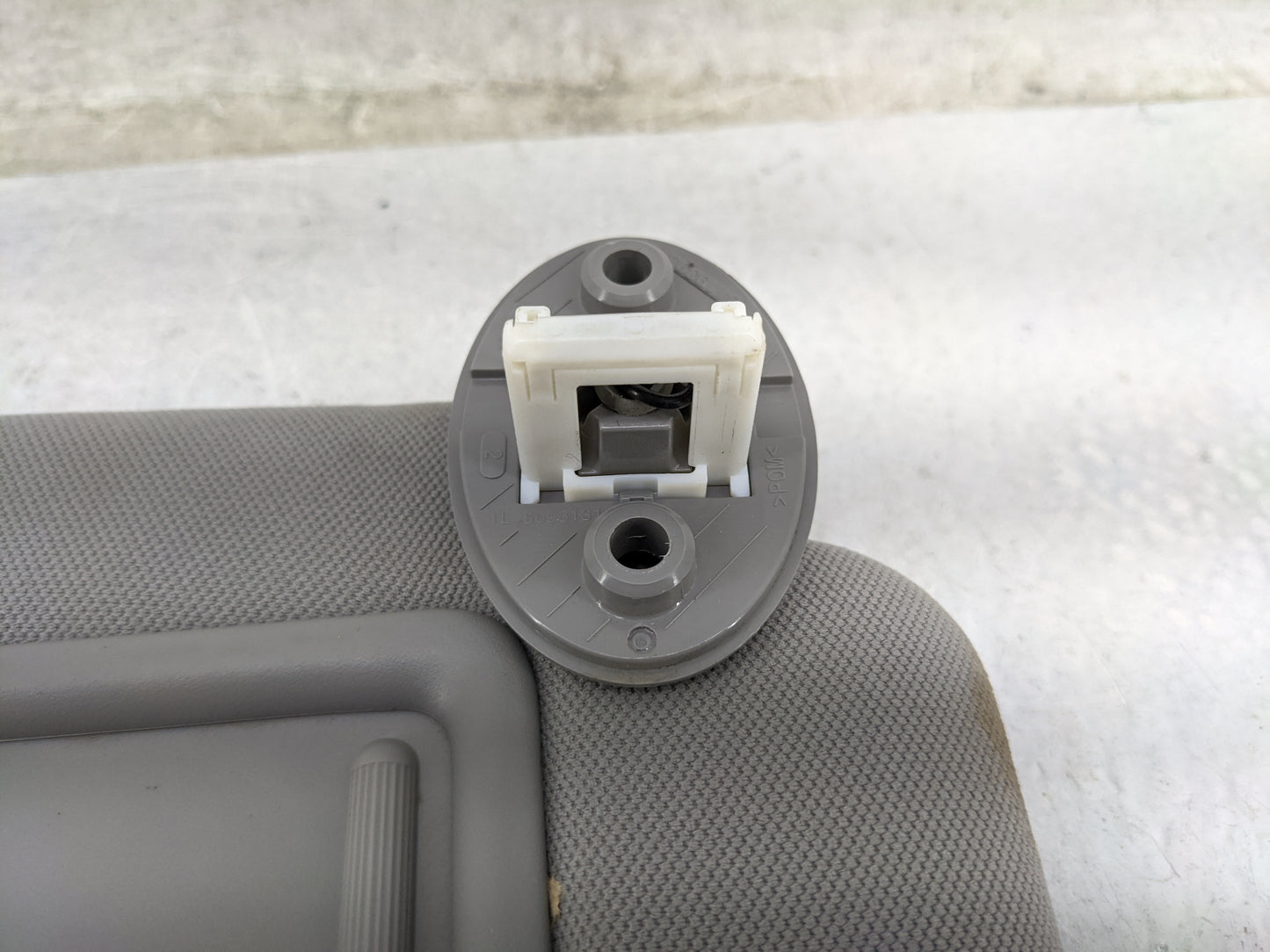2018-2022 Toyota Camry Sun Visor Shade Replacement Passenger Right Mirror Fits Fits 2018 2019 2020 2021 2022 OEM Used Auto P