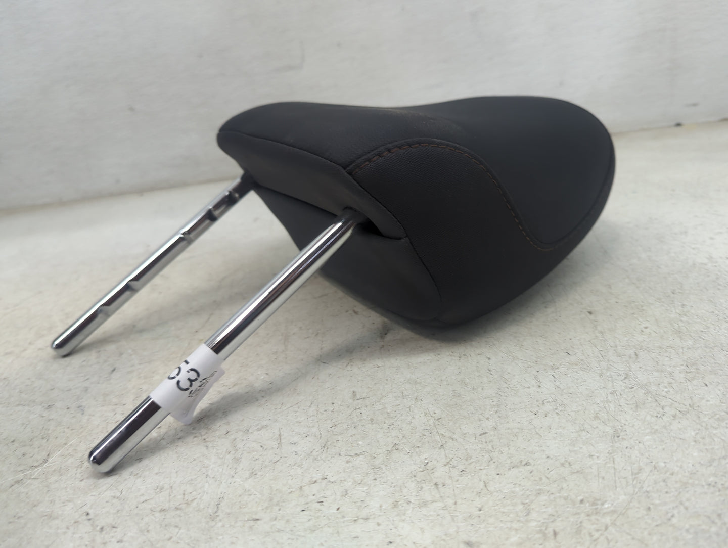 2018 Toyota Camry Headrest Head Rest Front Driver Seat Black 1472533 - Oemusedautoparts1.com