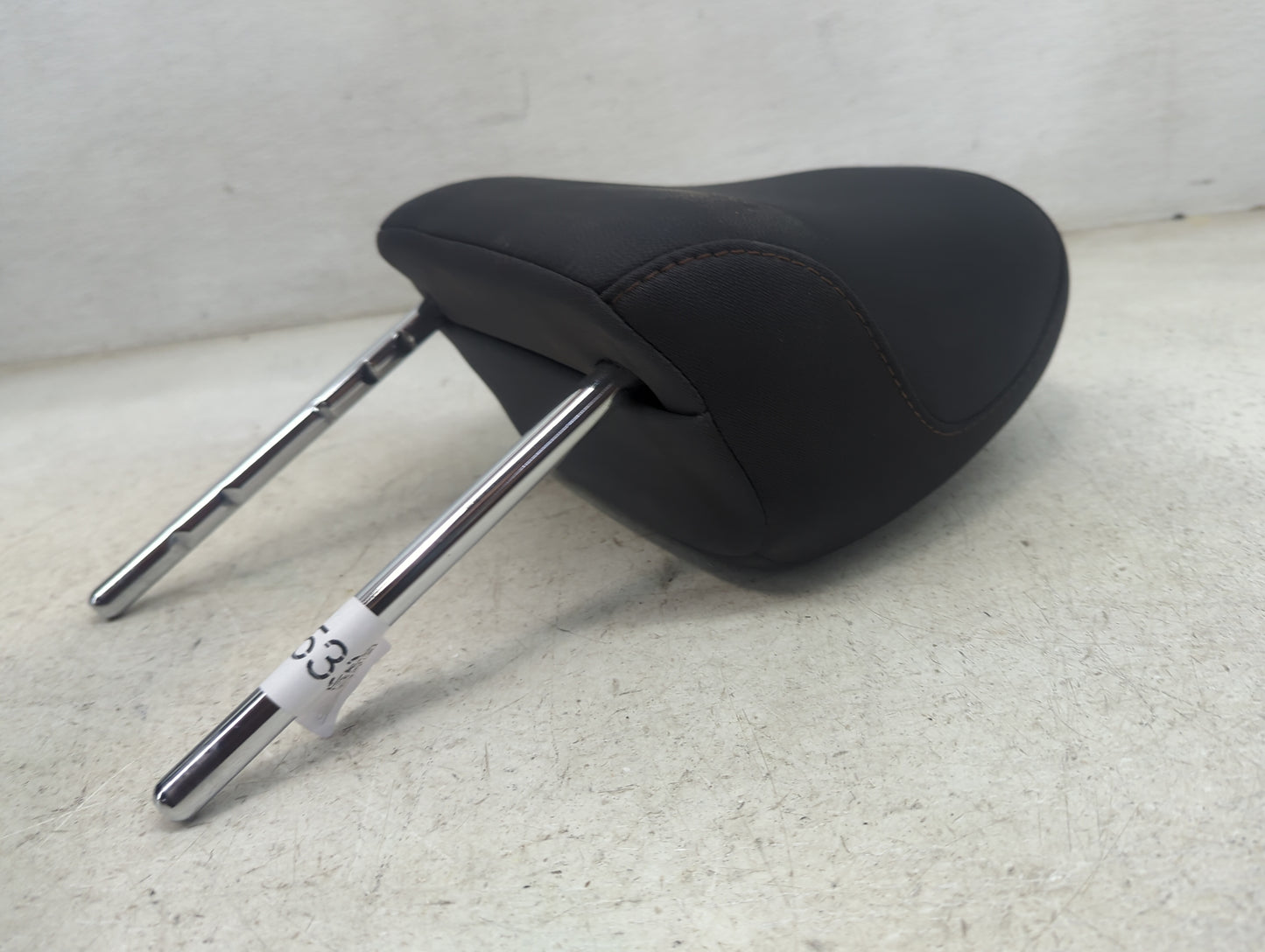 2018 Toyota Camry Headrest Head Rest Front Driver Seat Black 1472533 - Oemusedautoparts1.com