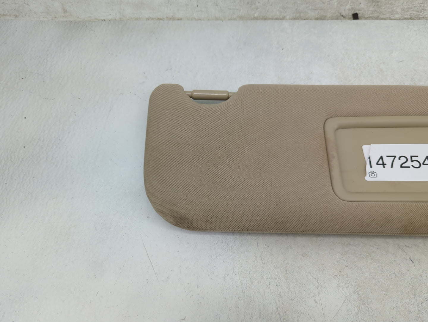 2018-2022 Toyota Camry Sun Visor Shade Replacement Passenger Right Mirror Fits Fits 2018 2019 2020 2021 2022 OEM Used Auto P