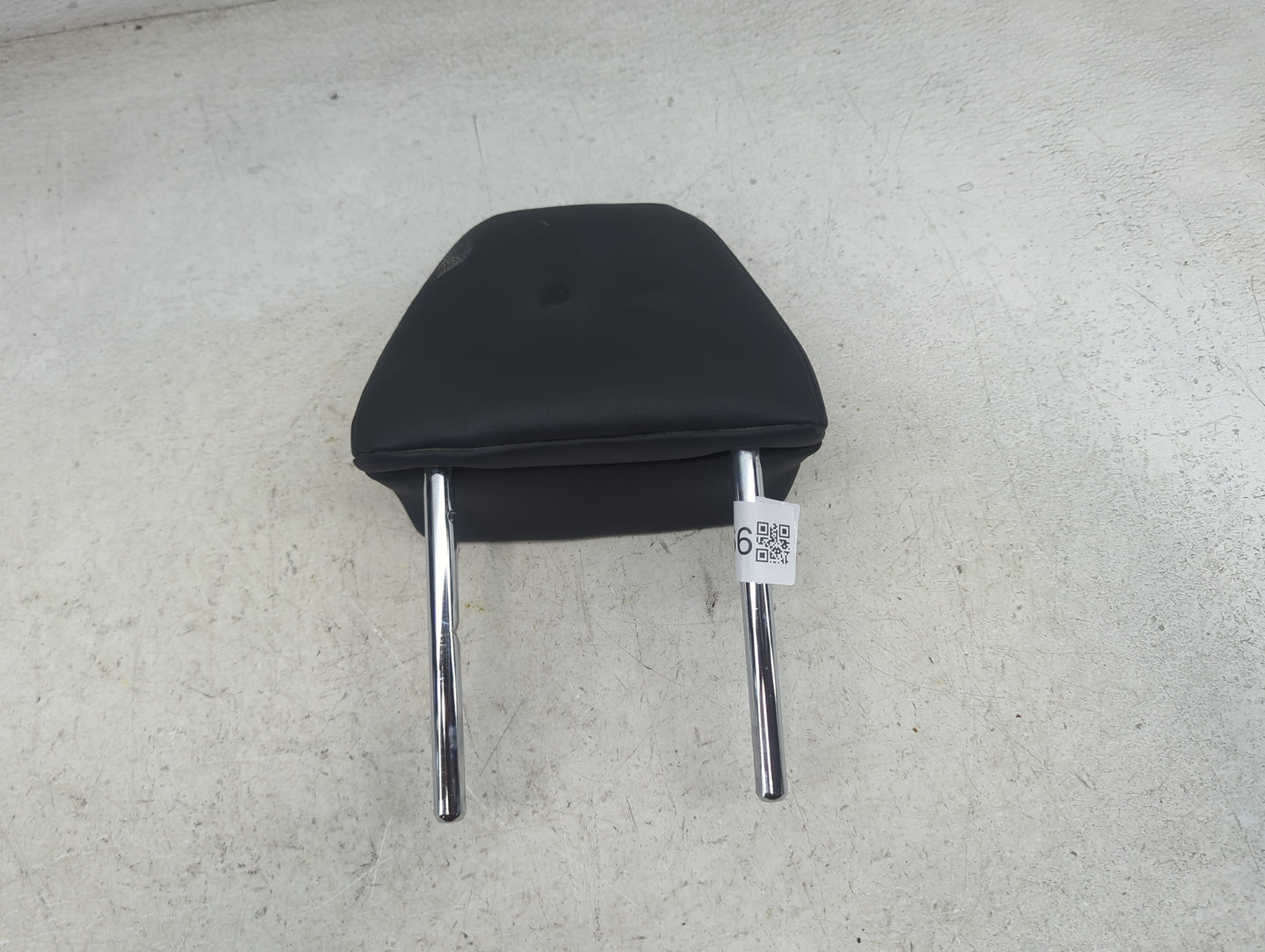 2018 Toyota Camry Headrest Head Rest Rear Seat Fits OEM Used Auto Parts - Oemusedautoparts1.com