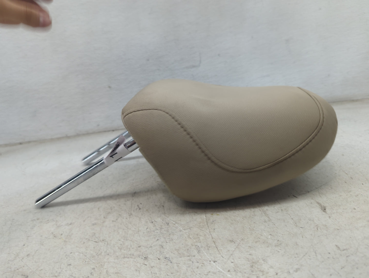 2018 Toyota Camry Headrest Head Rest Front Driver Passenger Seat Fits OEM Used Auto Parts - Oemusedautoparts1.com