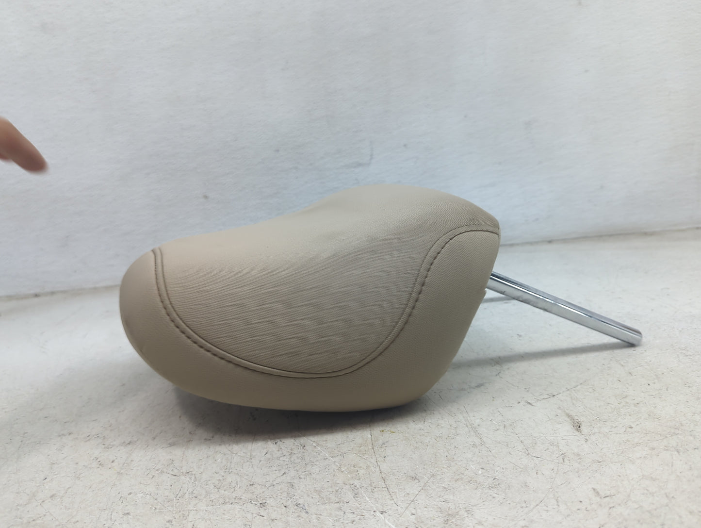 2018 Toyota Camry Headrest Head Rest Front Driver Passenger Seat Fits OEM Used Auto Parts - Oemusedautoparts1.com