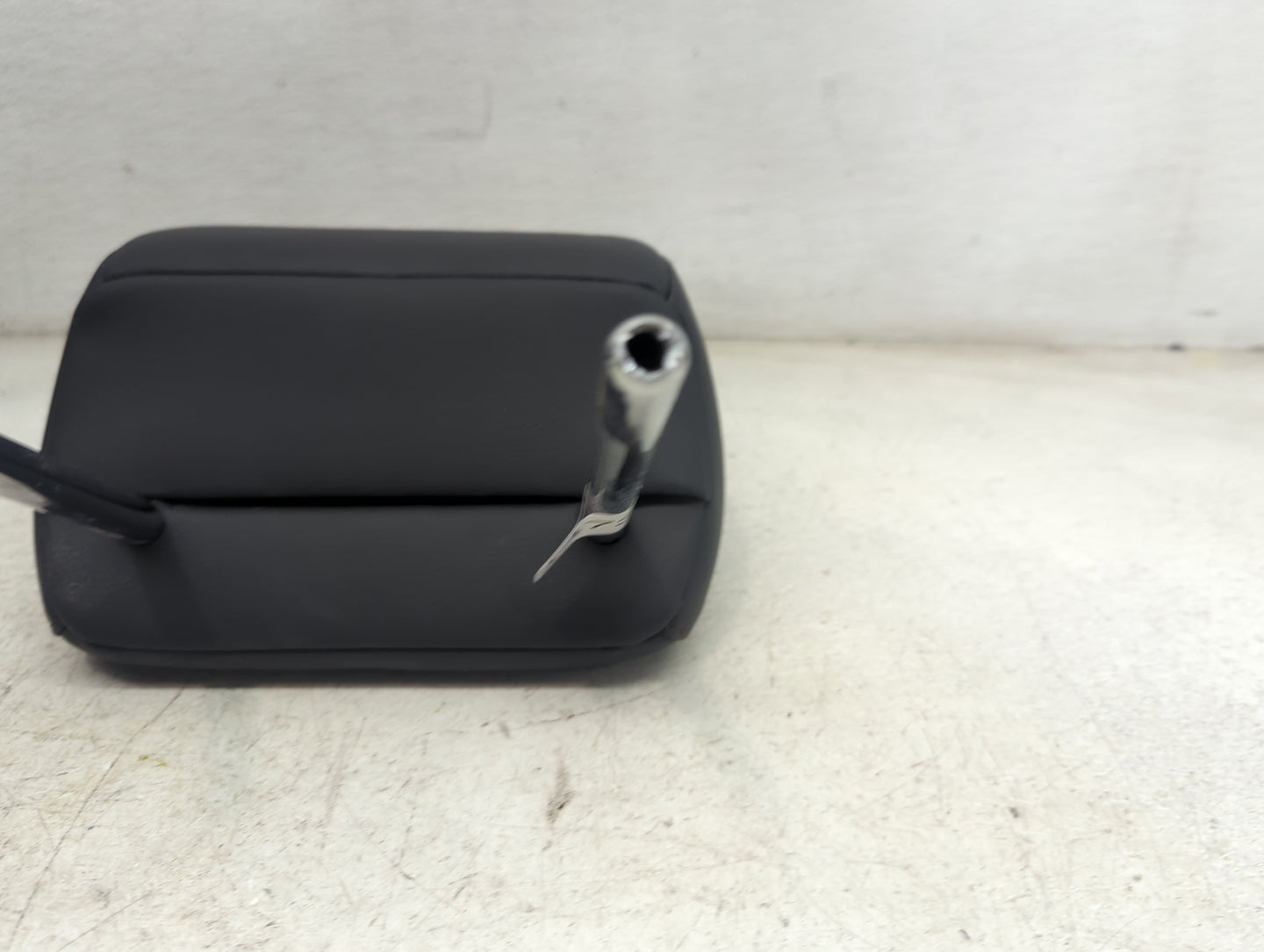 2018 Toyota Camry Headrest Head Rest Front Driver Passenger Seat Fits OEM Used Auto Parts - Oemusedautoparts1.com