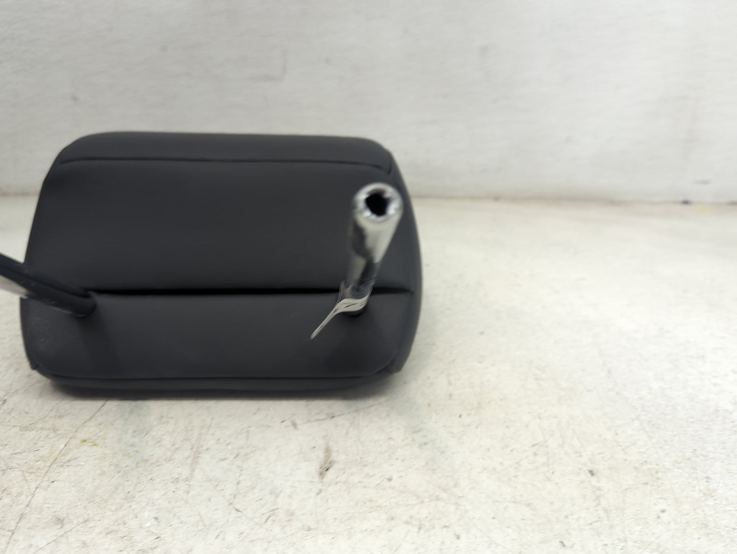 2018 Toyota Camry Headrest Head Rest Front Driver Passenger Seat Fits OEM Used Auto Parts - Oemusedautoparts1.com