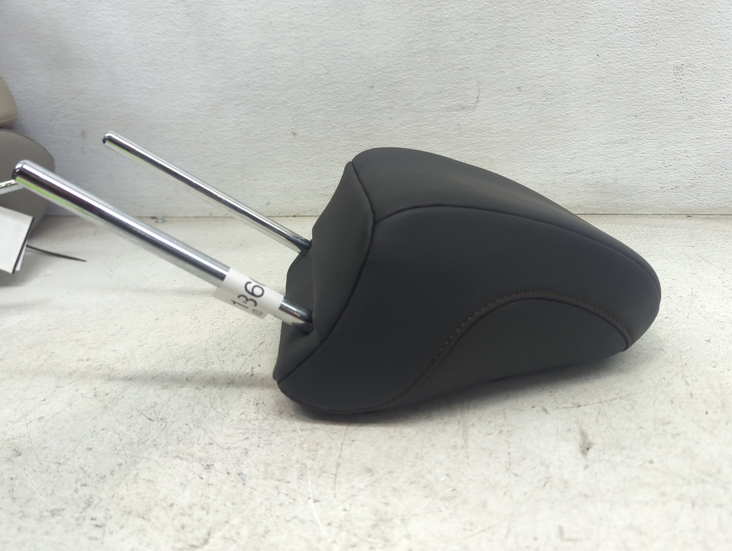 2018 Toyota Camry Headrest Head Rest Front Driver Passenger Seat Fits OEM Used Auto Parts - Oemusedautoparts1.com