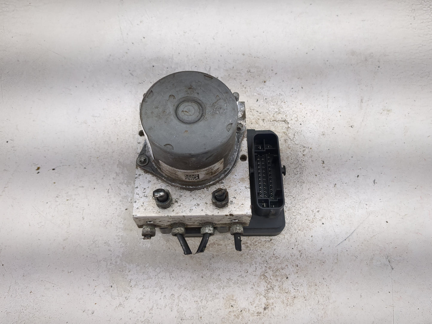 2018-2020 Toyota Camry ABS Pump Control Module Replacement P/N:0265266787 ZL21800031807060255, 4454006290 Fits Fits 2018 201