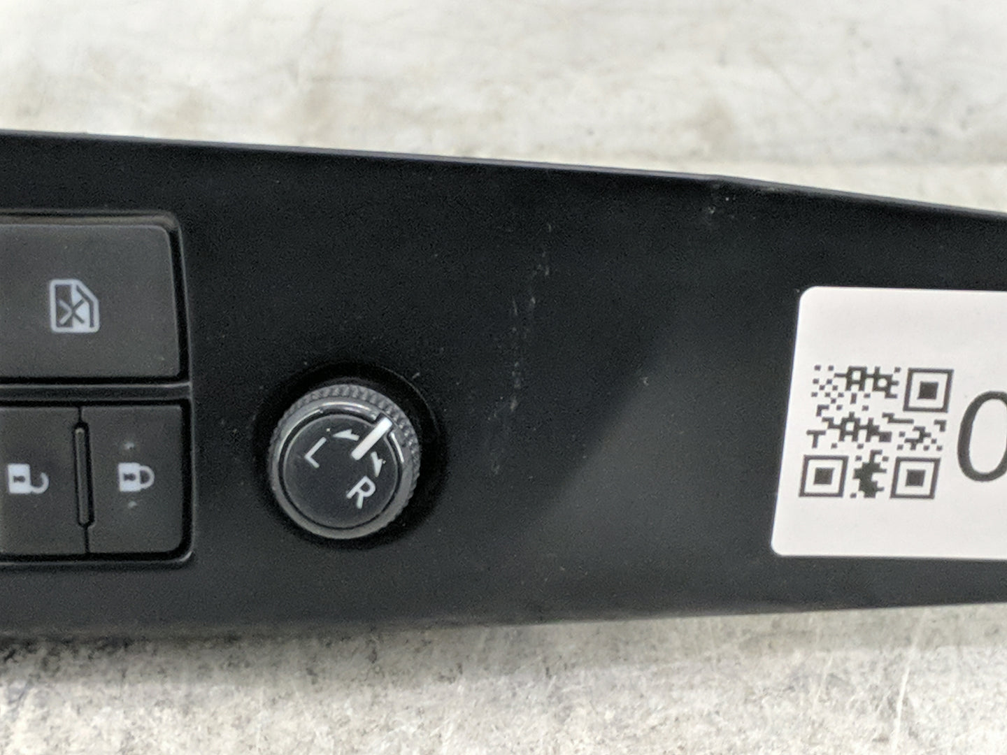 2018-2022 Toyota Camry Master Power Window Switch Replacement Driver Side Left P/N:74232-06B10 Fits Fits 2018 2019 2020 2021