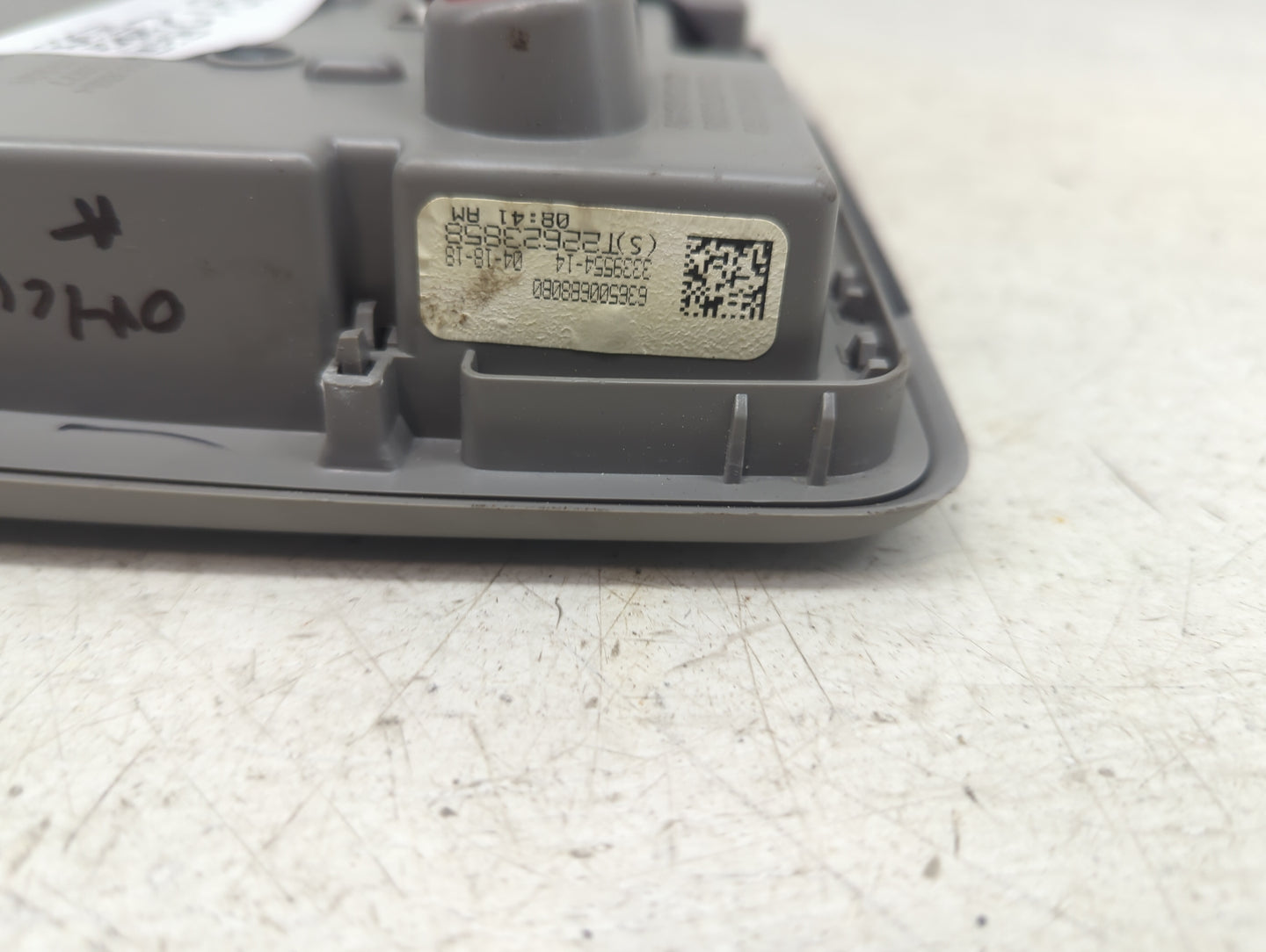 2018 Toyota Camry Overhead Roof Console Gray - Oemusedautoparts1.com