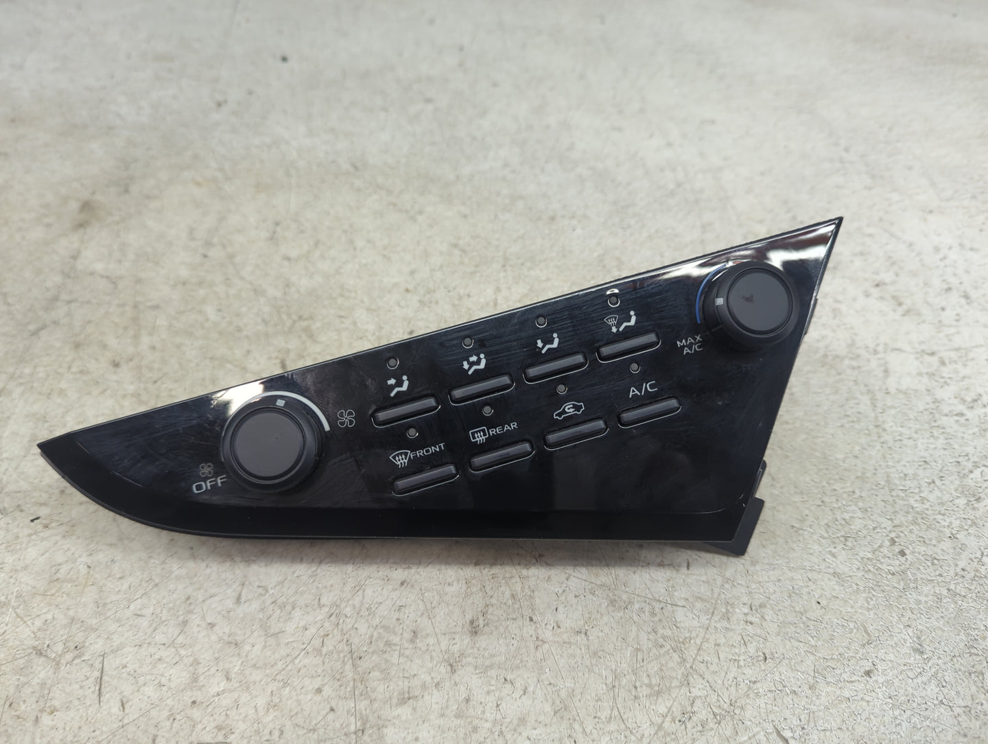 2018-2022 Toyota Camry Climate Control Module Temperature AC/Heater Replacement P/N:A2C39602203MEX 55900-06470 Fits OEM Used