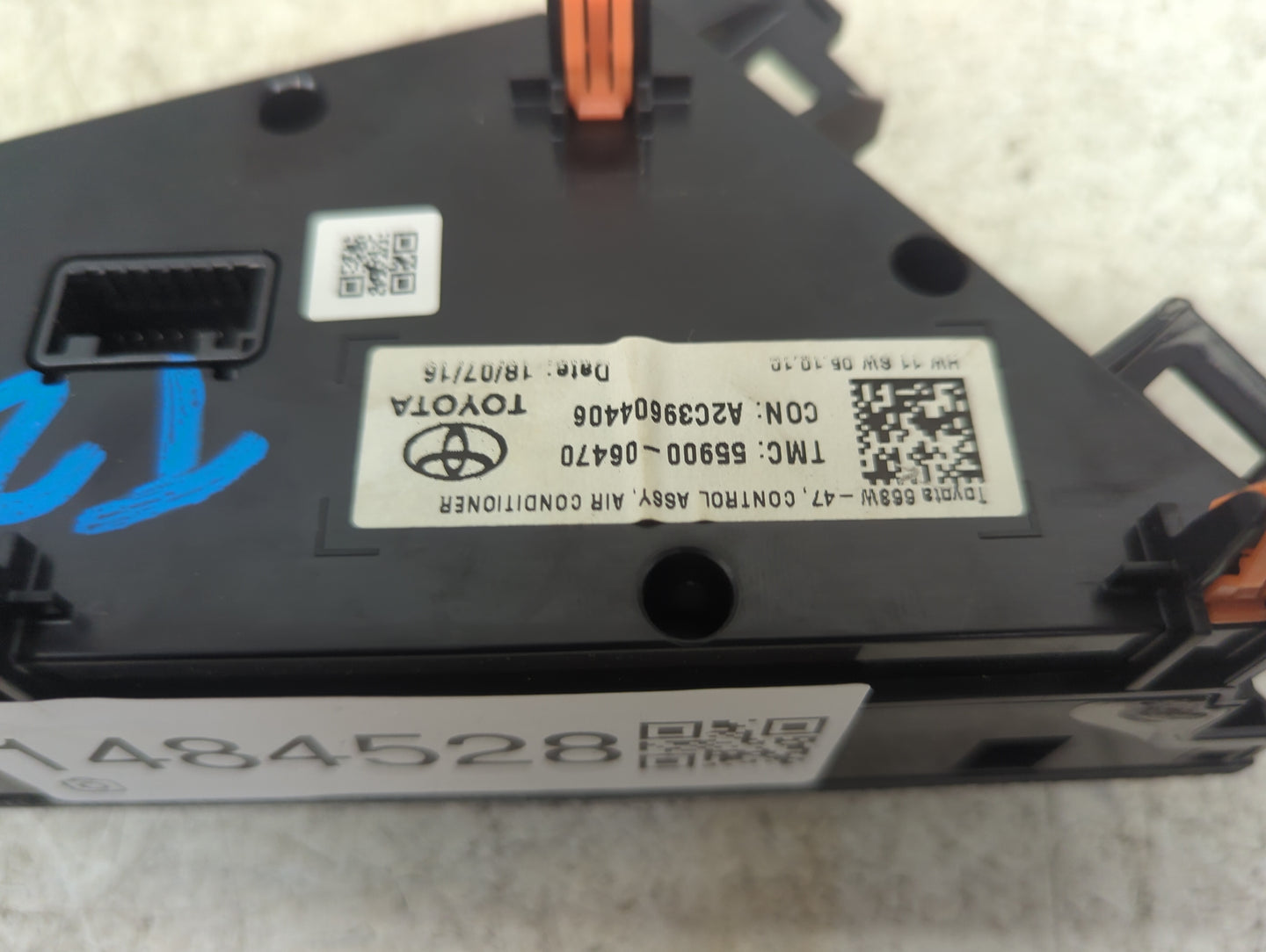 2018-2022 Toyota Camry Climate Control Module Temperature AC/Heater Replacement P/N:A2C39602203MEX 55900-06470 Fits OEM Used