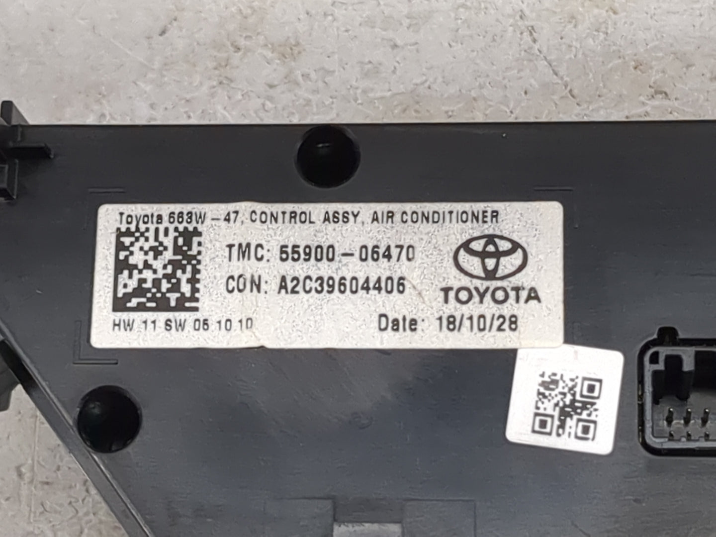2018-2022 Toyota Camry Climate Control Module Temperature AC/Heater Replacement P/N:55900-06470 A2C39604406 Fits OEM Used Au