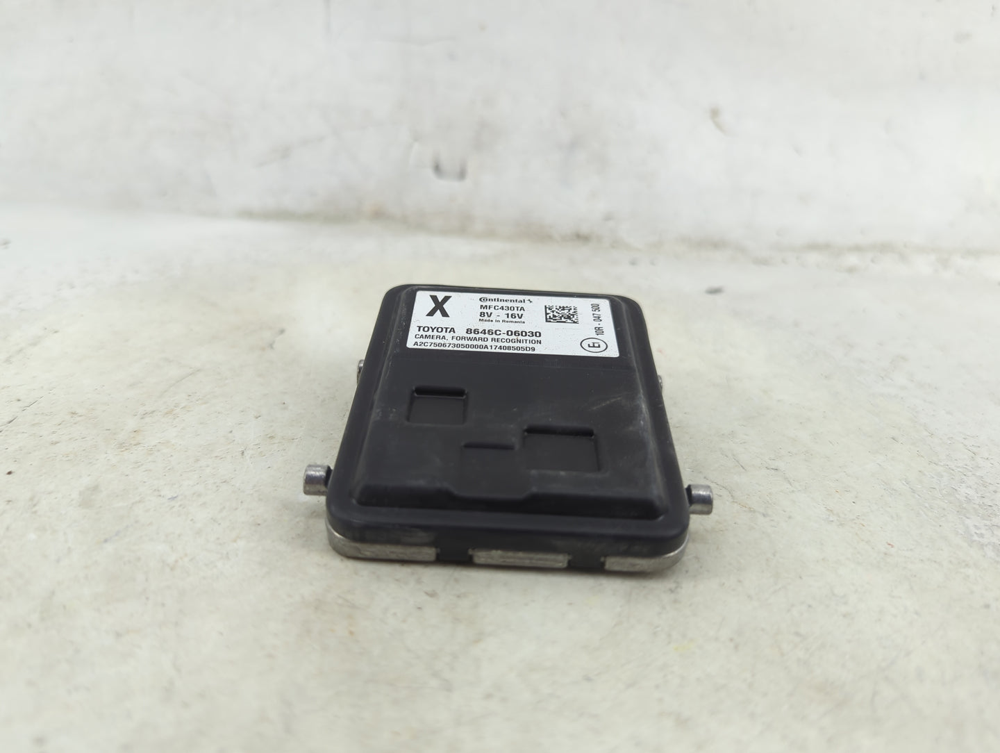 2018-2019 Toyota Camry Backup Camera Or Backup Sensor - Oemusedautoparts1.com