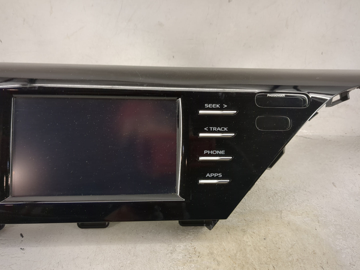 2018 Toyota Camry Information Display Screen 1494708 - Oemusedautoparts1.com