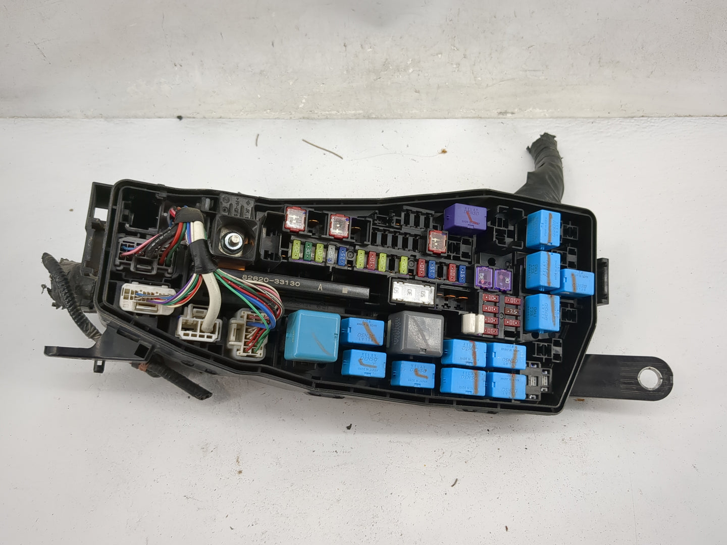 2018-2022 Toyota Camry Fusebox Fuse Box Panel Relay Module P/N:82620-33130 Fits Fits 2018 2019 2020 2021 2022 OEM Used Auto 