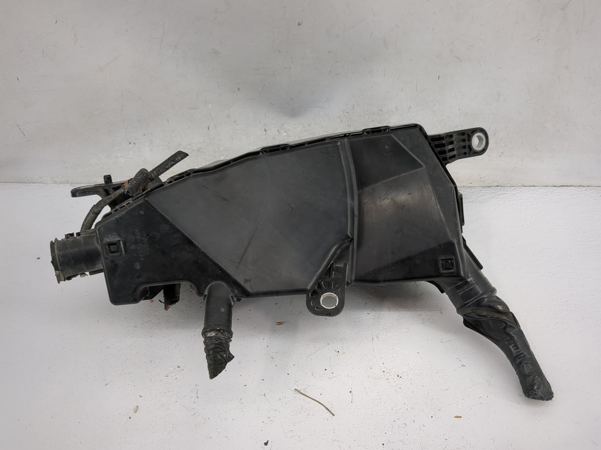 2018-2022 Toyota Camry Fusebox Fuse Box Panel Relay Module P/N:82620-33130 Fits Fits 2018 2019 2020 2021 2022 OEM Used Auto 