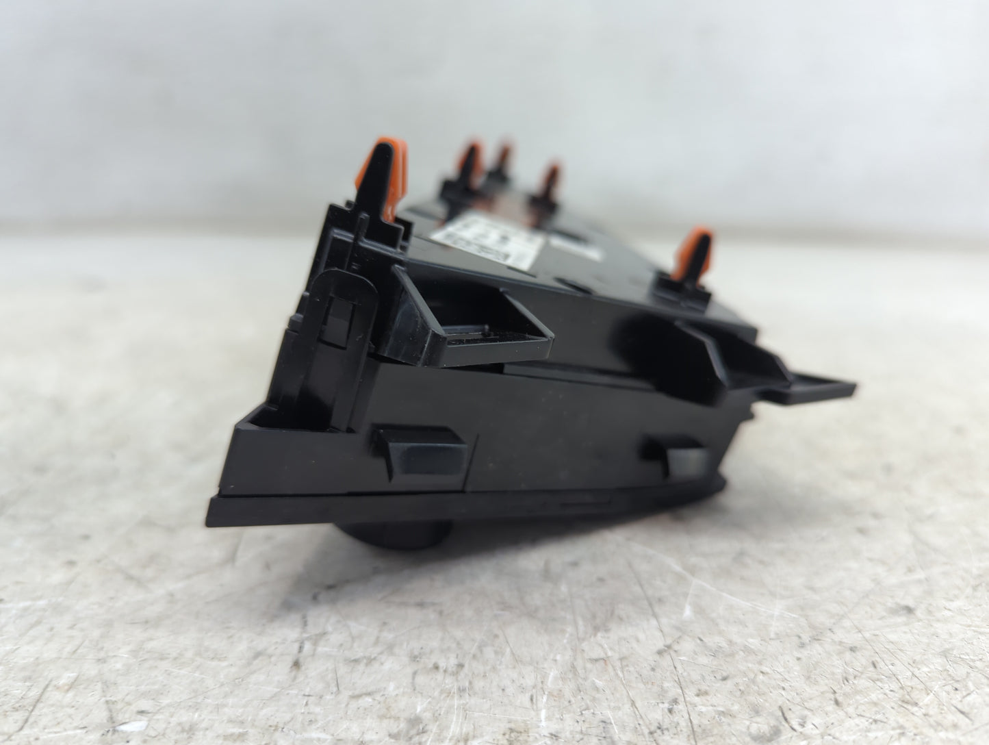 2018-2022 Toyota Camry Climate Control Module Temperature AC/Heater Replacement P/N:A2C39602203MEX 55900-06470 Fits OEM Used