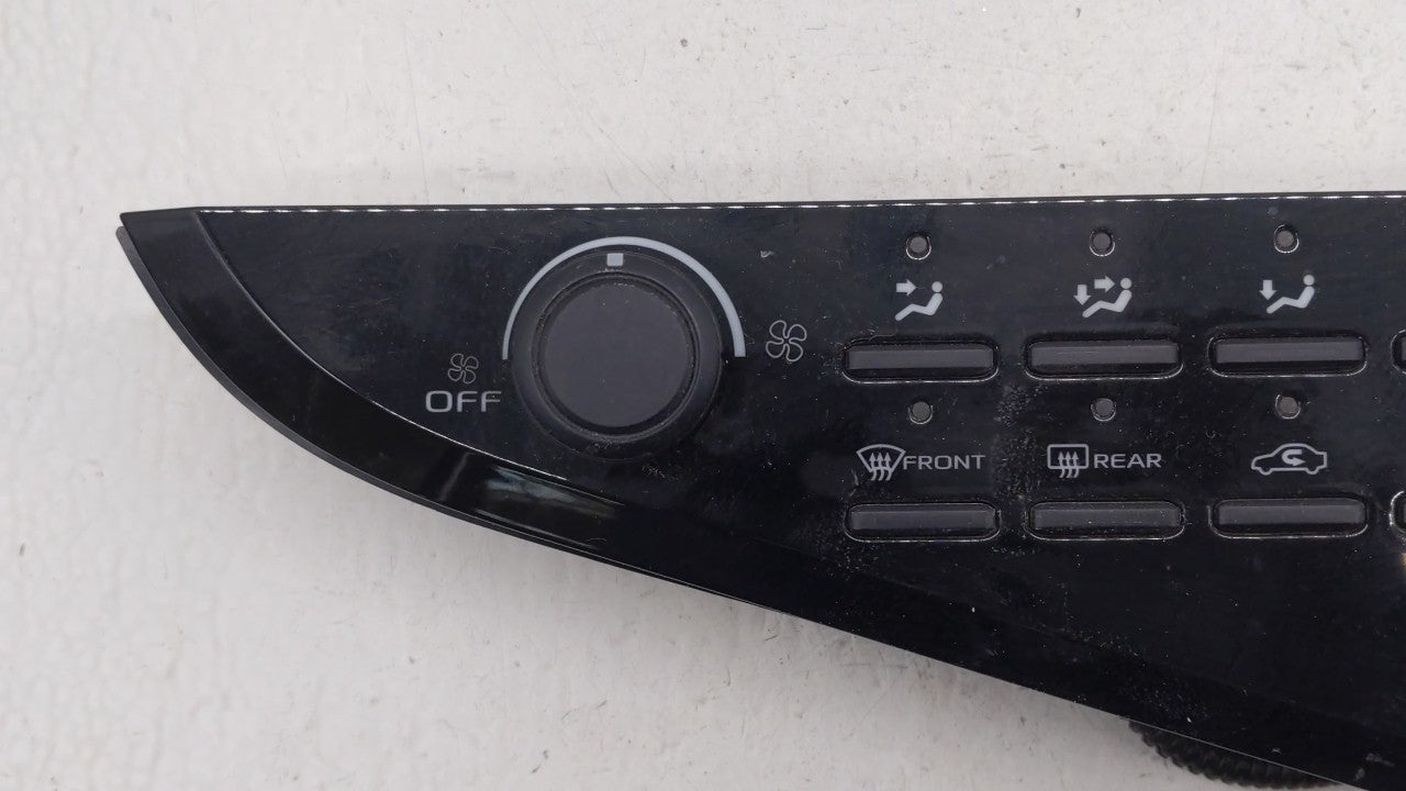 2018-2019 Toyota Camry Climate Control Module Temperature AC/Heater Replacement P/N:55900-33L00-B Fits Fits 2018 2019 OEM Us