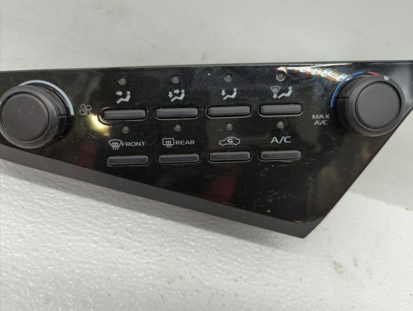 2018-2022 Toyota Camry Climate Control Module Temperature AC/Heater Replacement P/N:55900-06470 Fits Fits 2018 2019 2020 202