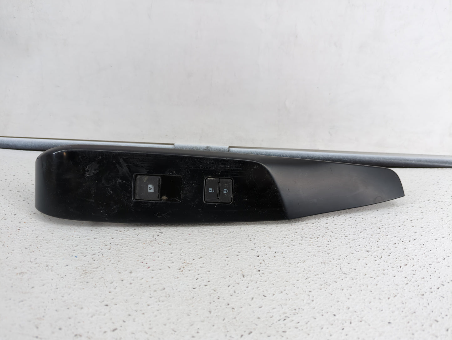 2018 Toyota Camry Passenger Right Rear Power Window Switch 74231-06a90 - Oemusedautoparts1.com