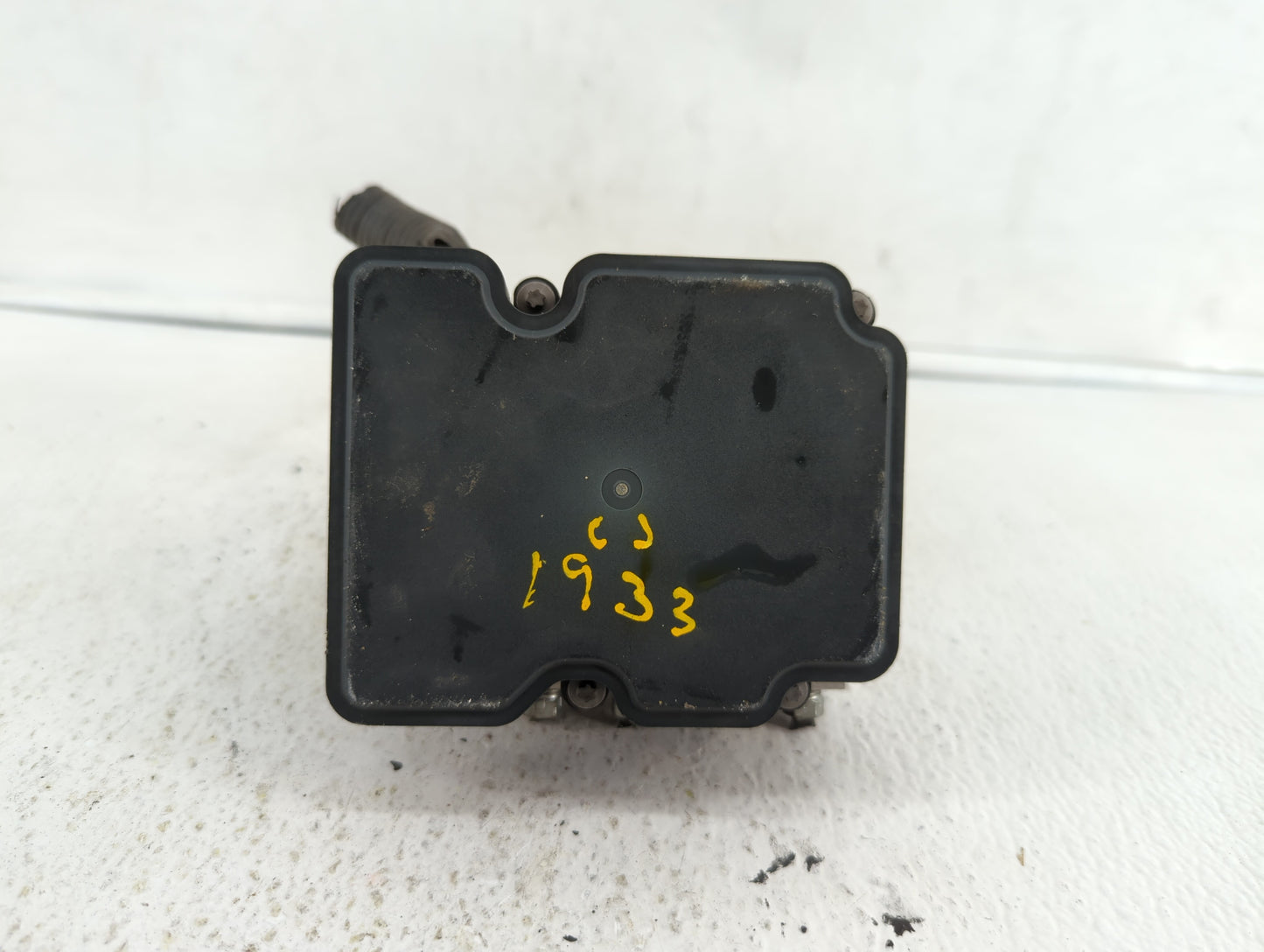 2018 Toyota Camry ABS Pump Control Module Replacement P/N:44540-06290 44540 06290 Fits OEM Used Auto Parts - Oemusedautopart