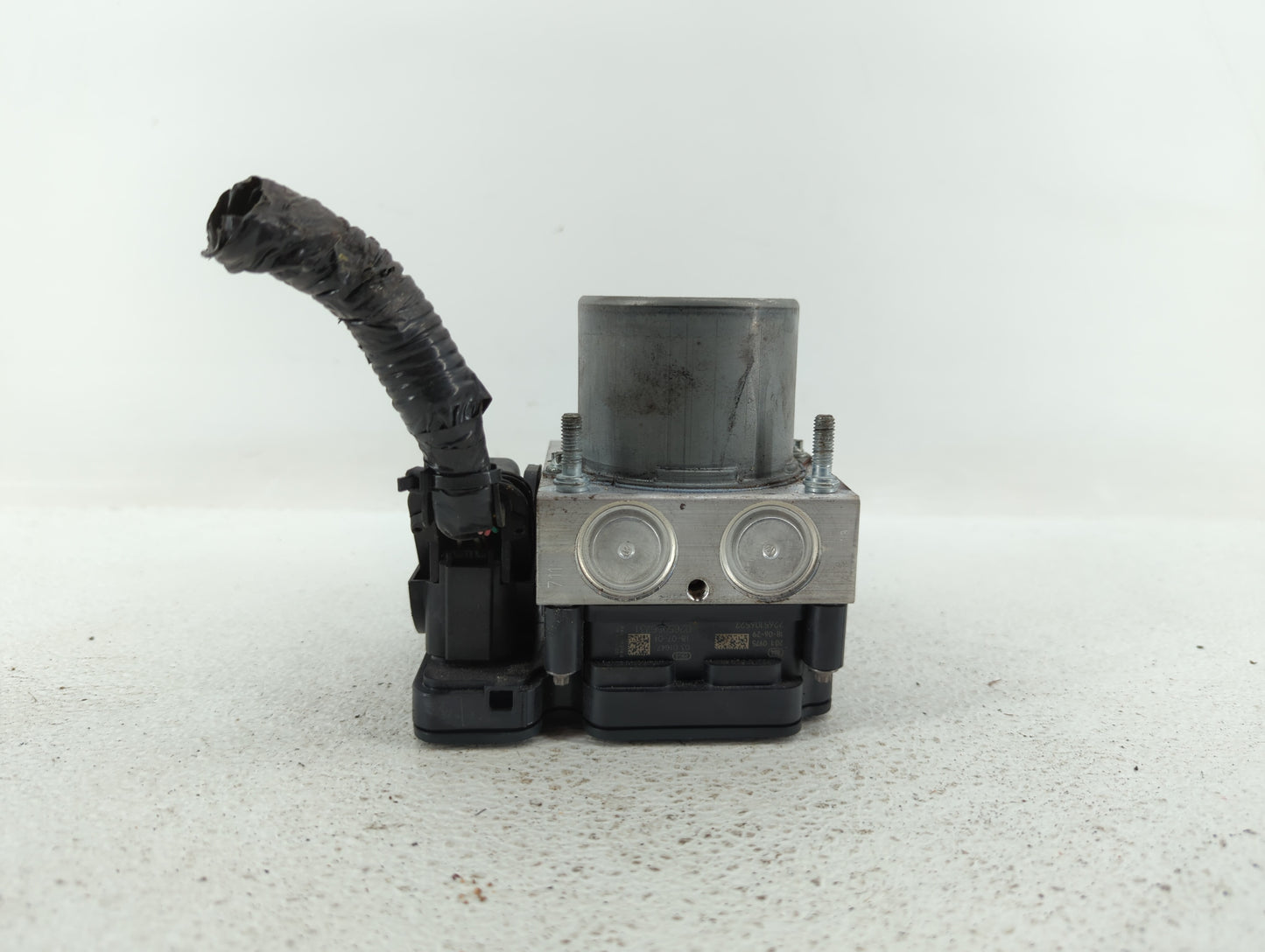 2018 Toyota Camry ABS Pump Control Module Replacement P/N:44540-06290 44540 06290 Fits OEM Used Auto Parts - Oemusedautopart