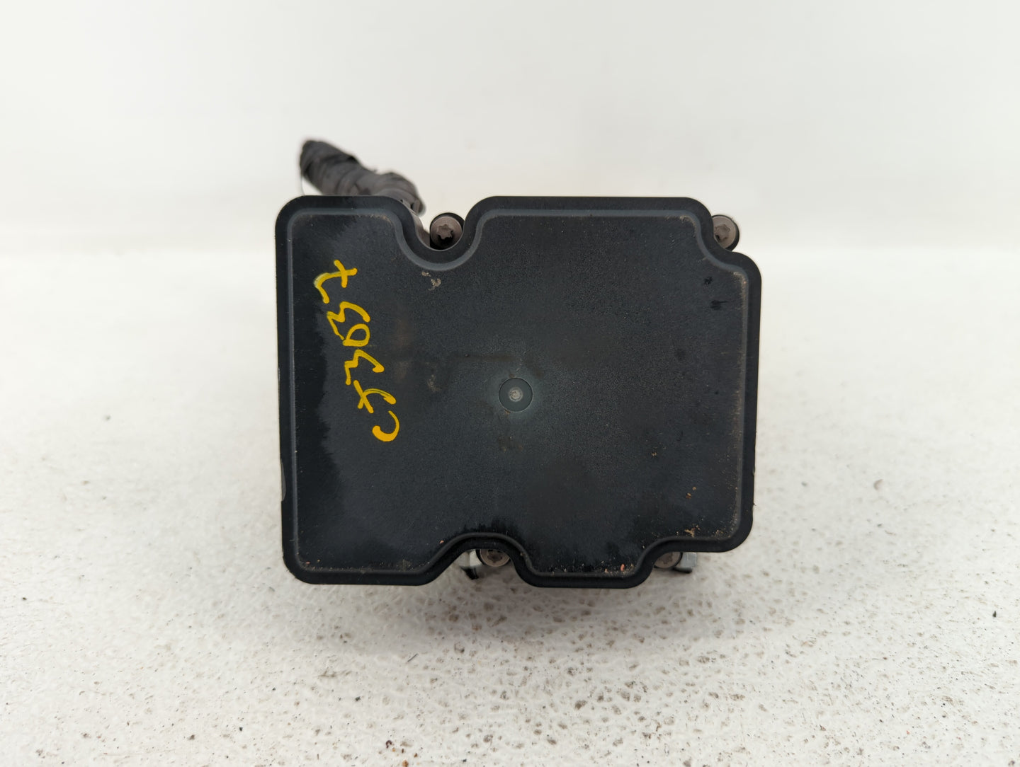 2018 Toyota Camry ABS Pump Control Module Replacement P/N:44540-06290 44540 06290 Fits OEM Used Auto Parts - Oemusedautopart