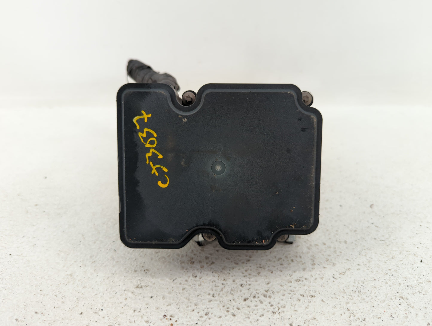 2018 Toyota Camry ABS Pump Control Module Replacement P/N:44540-06290 44540 06290 Fits OEM Used Auto Parts - Oemusedautopart