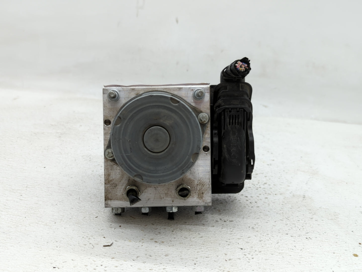 2018 Toyota Camry ABS Pump Control Module Replacement P/N:44540-06290 44540 06290 Fits OEM Used Auto Parts - Oemusedautopart
