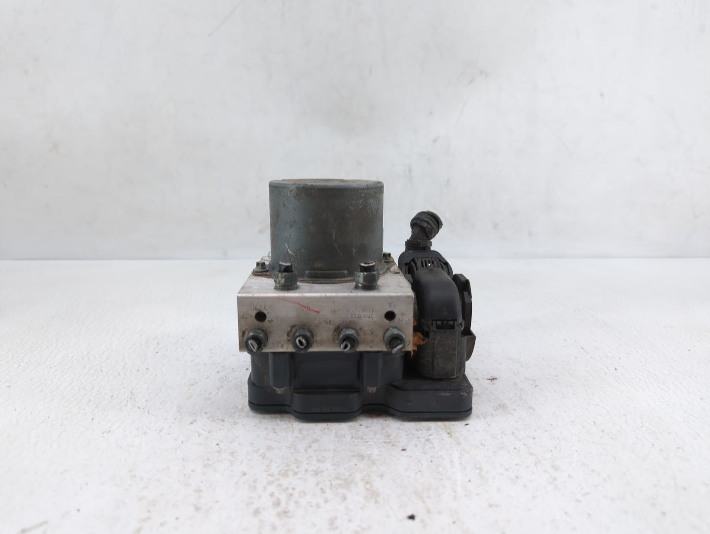 2018 Toyota Camry ABS Pump Control Module Replacement P/N:44540-33660 Fits OEM Used Auto Parts - Oemusedautoparts1.com