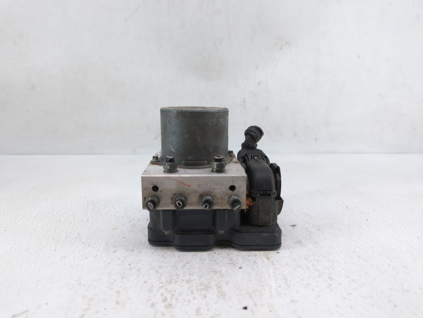 2018 Toyota Camry ABS Pump Control Module Replacement P/N:44540-33660 Fits OEM Used Auto Parts - Oemusedautoparts1.com