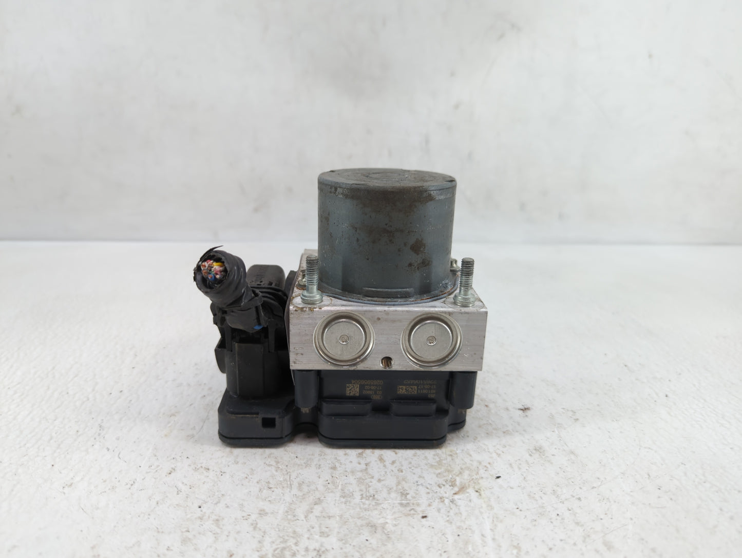 2018 Toyota Camry ABS Pump Control Module Replacement P/N:44540-33660 Fits OEM Used Auto Parts - Oemusedautoparts1.com