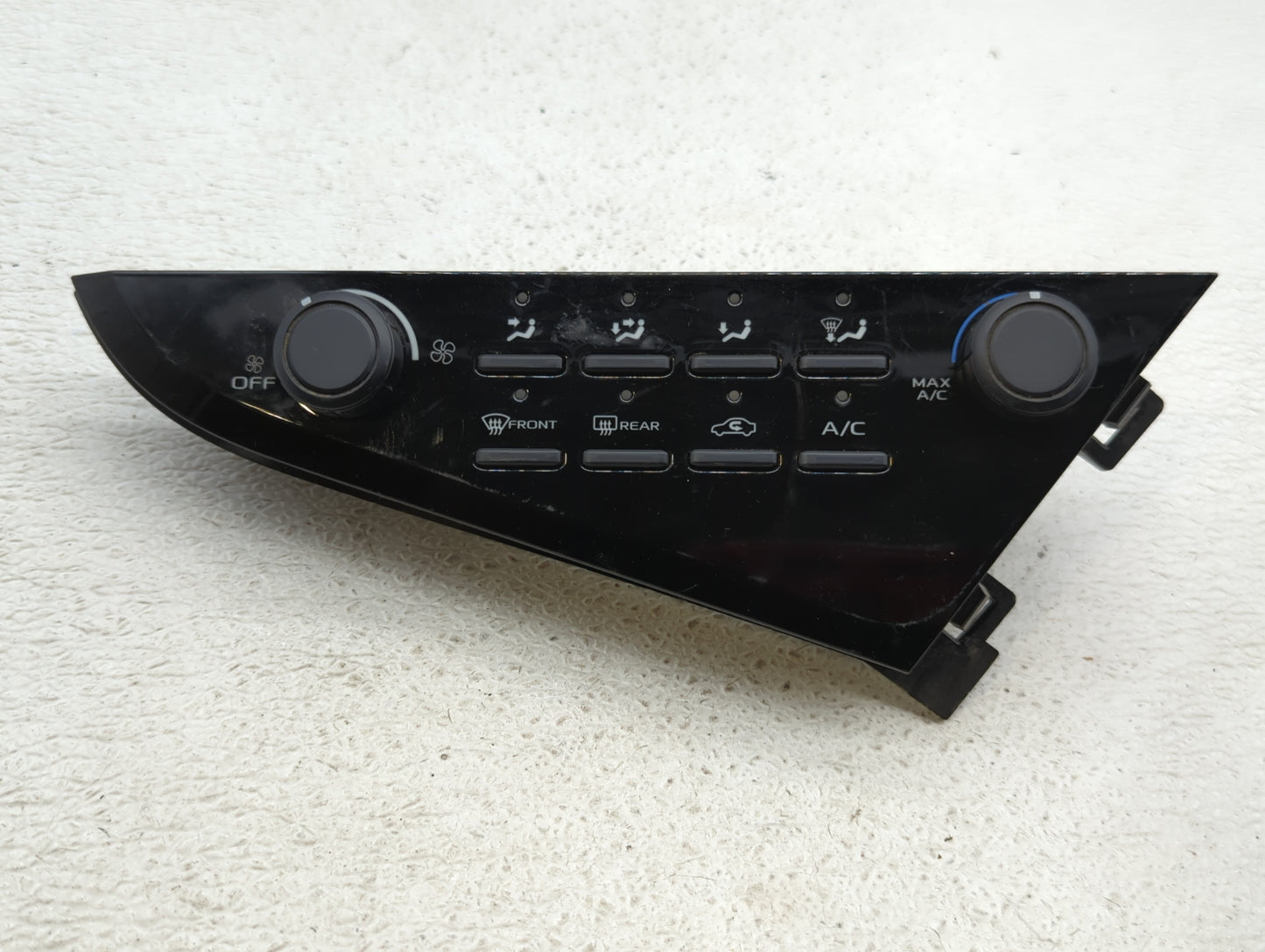 2018-2022 Toyota Camry Climate Control Module Temperature AC/Heater Replacement P/N:55900-06470 Fits Fits 2018 2019 2020 202
