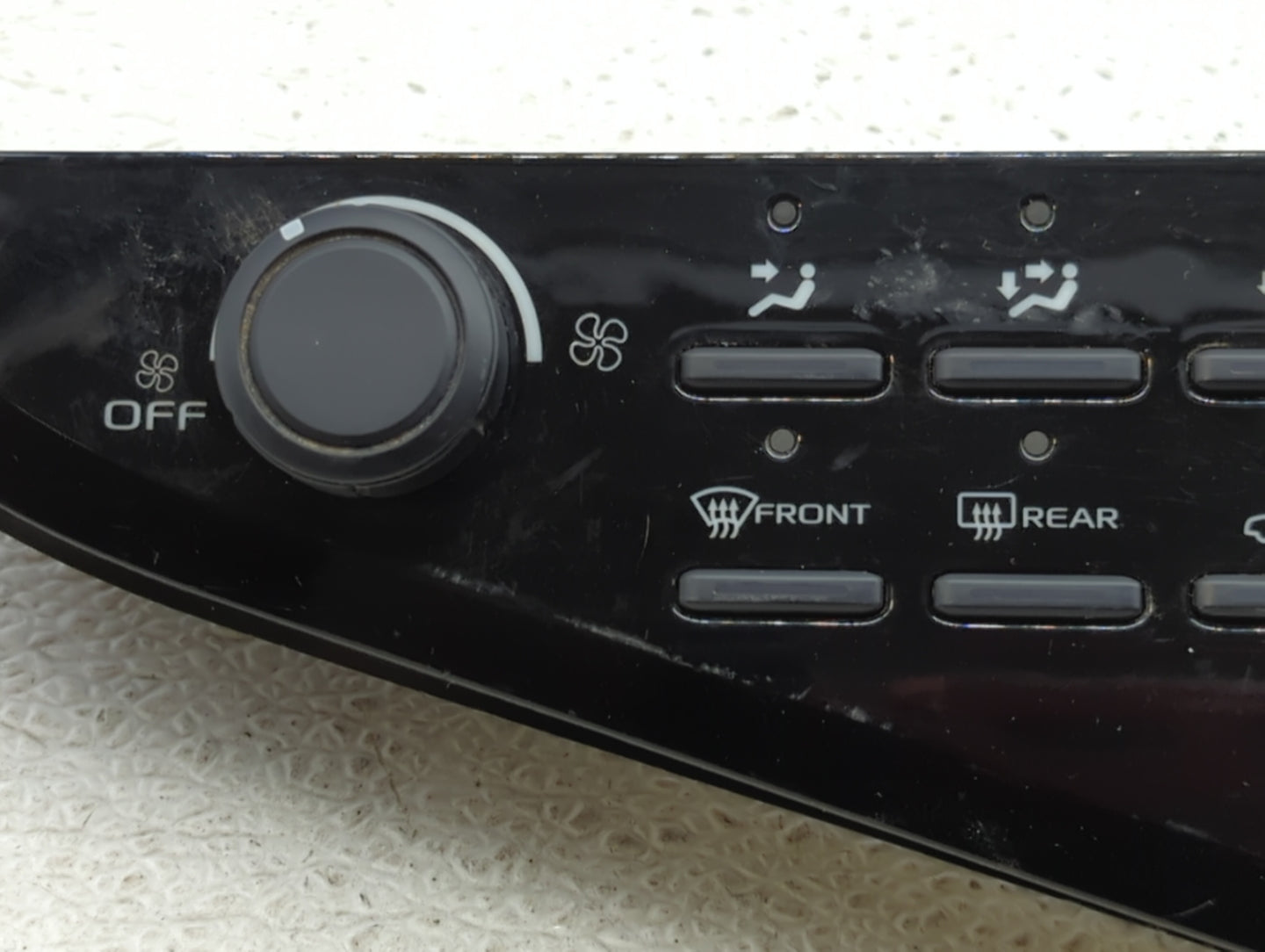 2018-2022 Toyota Camry Climate Control Module Temperature AC/Heater Replacement P/N:55900-06470 Fits Fits 2018 2019 2020 202