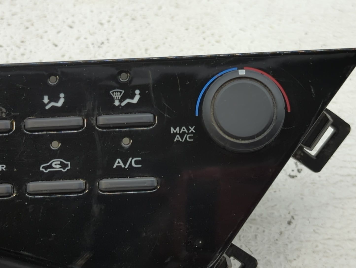 2018-2022 Toyota Camry Climate Control Module Temperature AC/Heater Replacement P/N:55900-06470 Fits Fits 2018 2019 2020 202