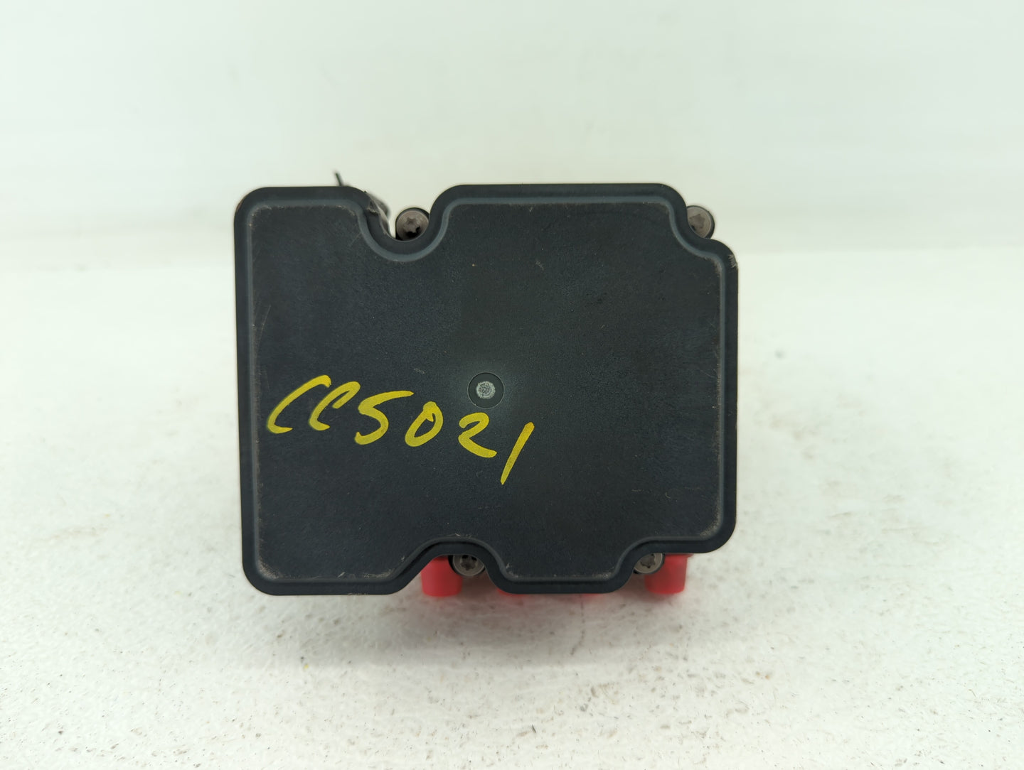 2018-2020 Toyota Camry ABS Pump Control Module Replacement P/N:44540-06290 Fits Fits 2018 2019 2020 OEM Used Auto Parts - Oe
