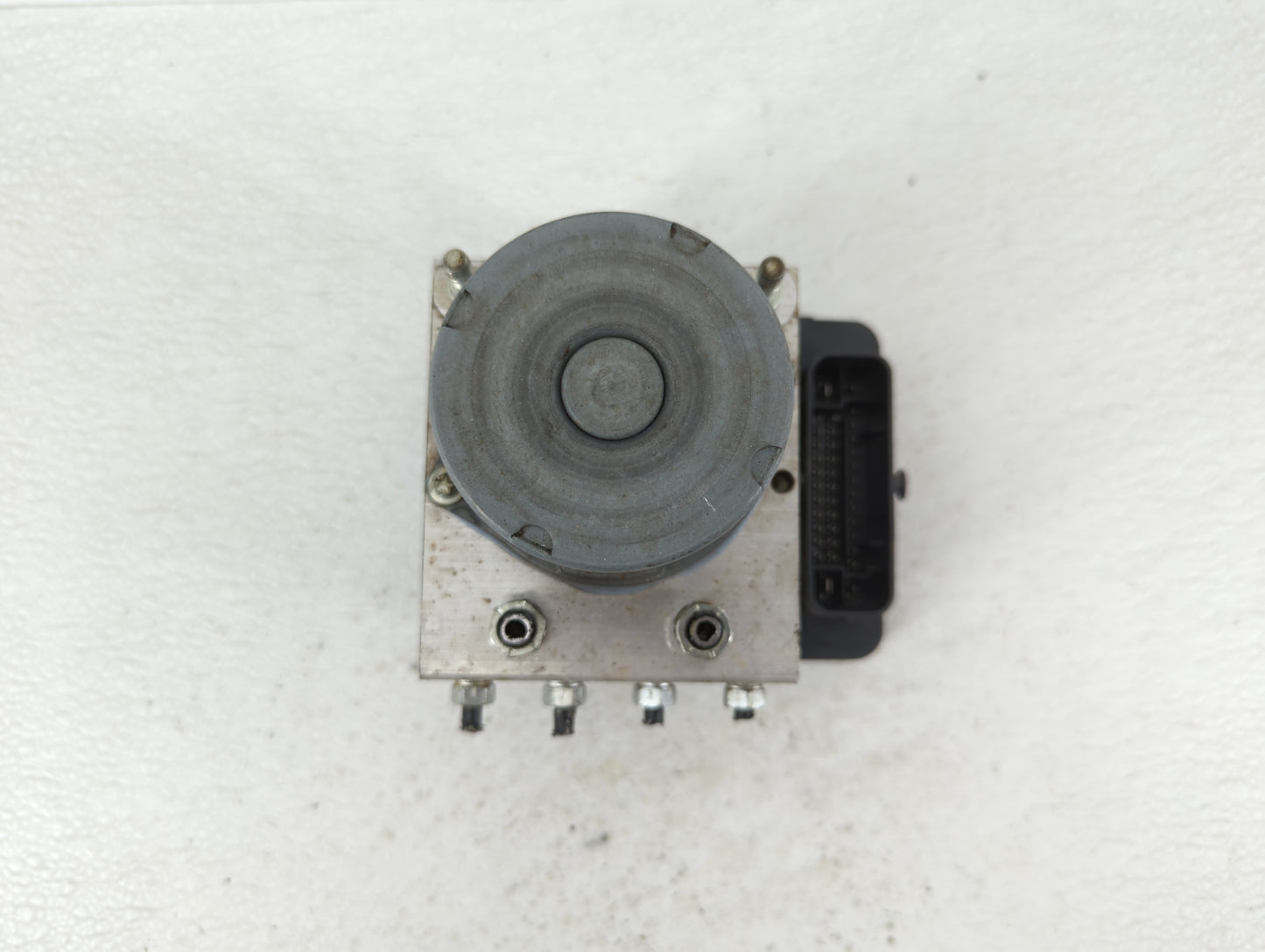 2018-2019 Toyota Camry ABS Pump Control Module Replacement P/N:44540-33660 Fits Fits 2018 2019 OEM Used Auto Parts - Oemused