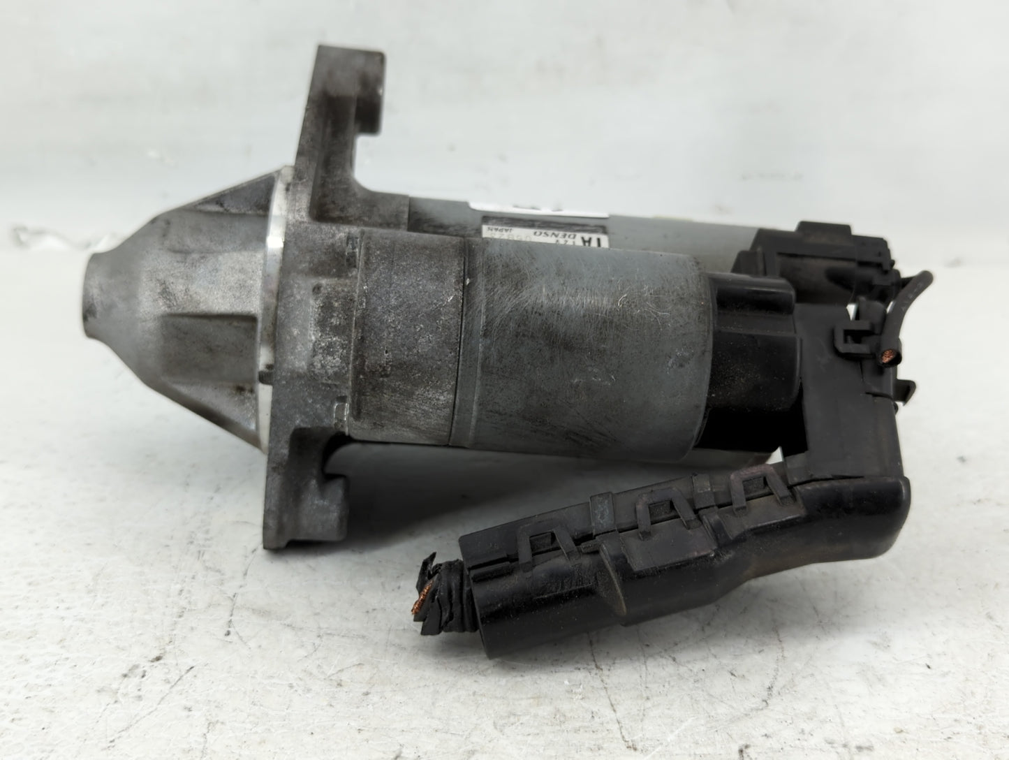 2018-2022 Toyota Camry Car Starter Motor Solenoid OEM P/N:28100-F0010 438000-4041 Fits Fits 2018 2019 2020 2021 2022 OEM Use