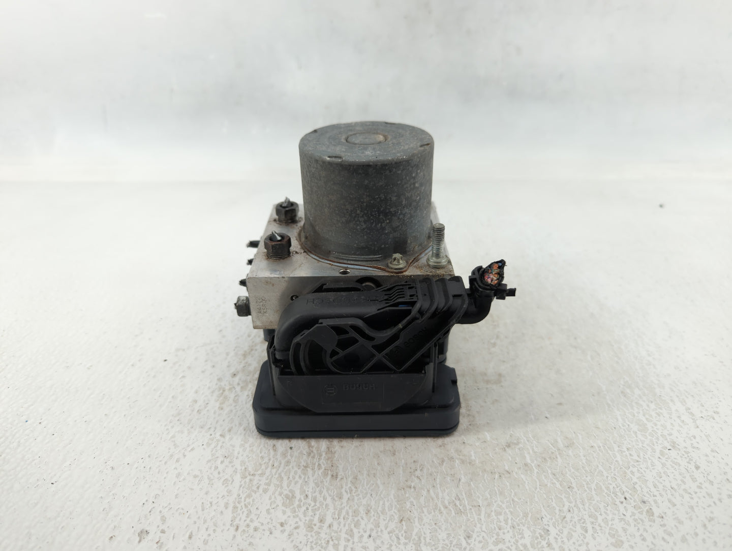 2018-2019 Toyota Camry ABS Pump Control Module Replacement P/N:44540-33660 Fits Fits 2018 2019 OEM Used Auto Parts - Oemused