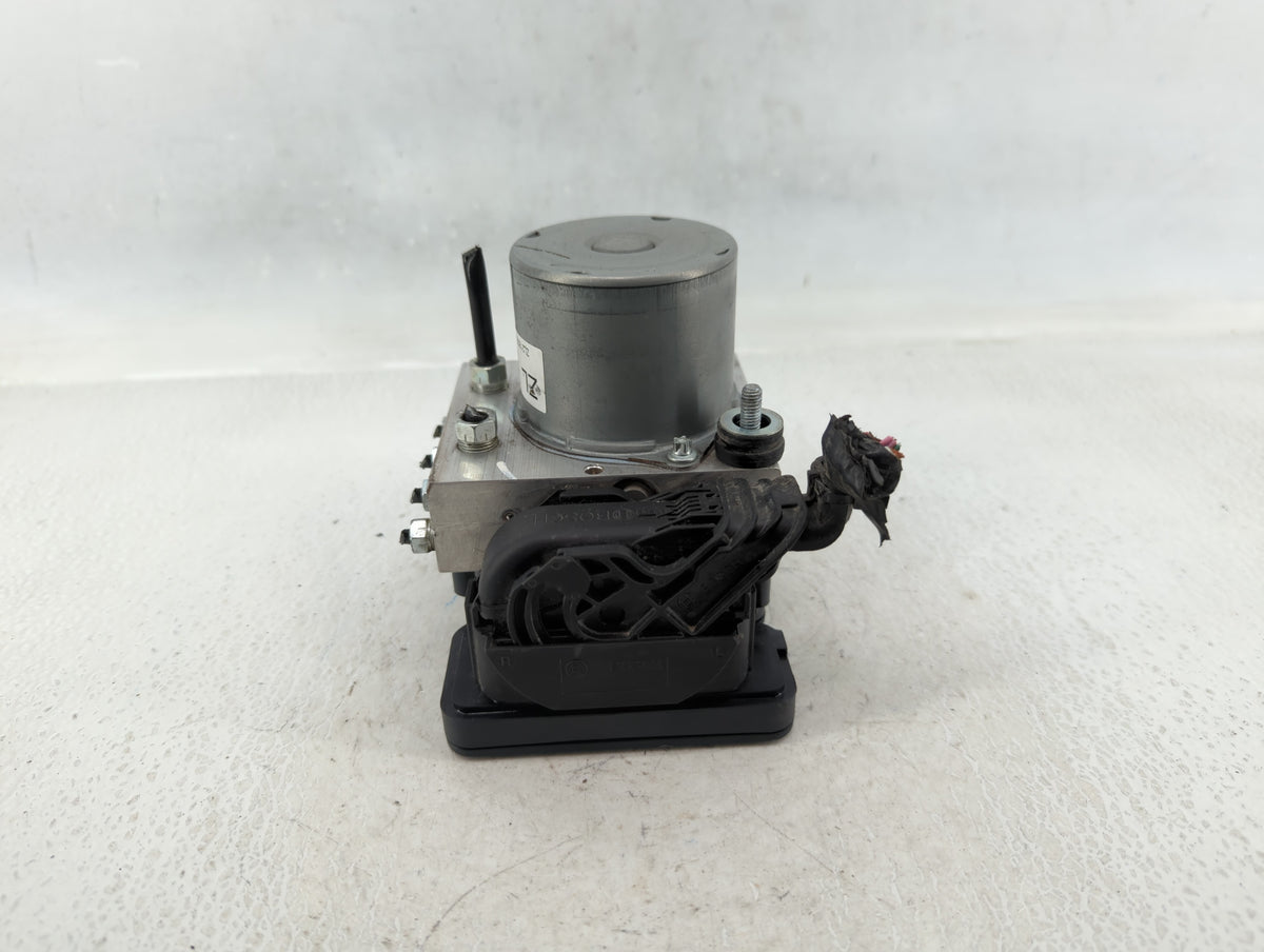 2018-2020 Toyota Camry Anti-Lock Brake ABS Pump Module Actuator OEM P/N:44540-06290 Fits Fits 2018 2019 2020 OEM Used Auto P