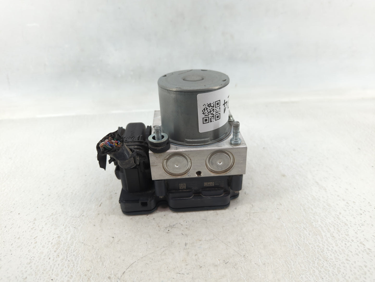 2018-2020 Toyota Camry ABS Pump Control Module Replacement P/N:44540-06290 Fits Fits 2018 2019 2020 OEM Used Auto Parts - Oe